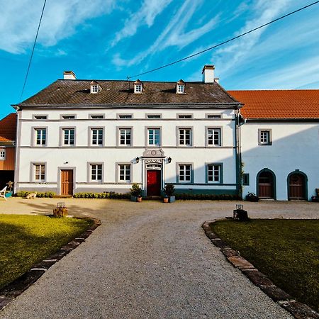 Ferienhaus "Entenhaus" Im Gutshaus De La Fontaine Feilsdorf Bagian luar foto